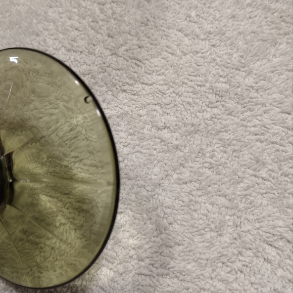 Set of 4 Green Glass Goblets - Picture 7 of 7